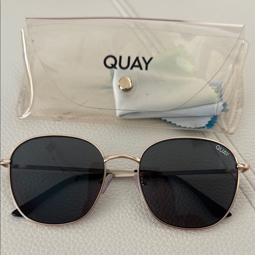 Quay Australia Black and Gold Sunglasses Jezabell